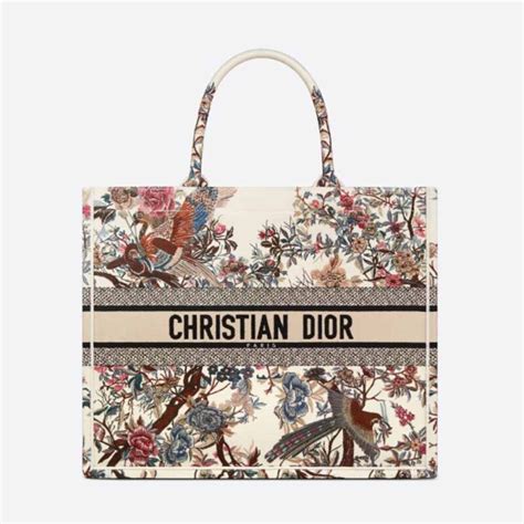 latte multicolor dior jardin d'hiver embroidery|CHRISTIAN DIOR Canvas Embroidered Large Jardin D'Hiver .